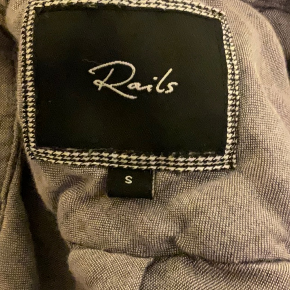 Rails Plaid Button Down Shirt - Picture 6 of 8